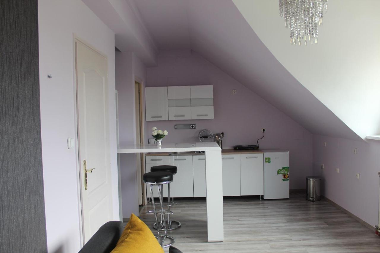 Sunny House Apartman Szeged Exterior photo