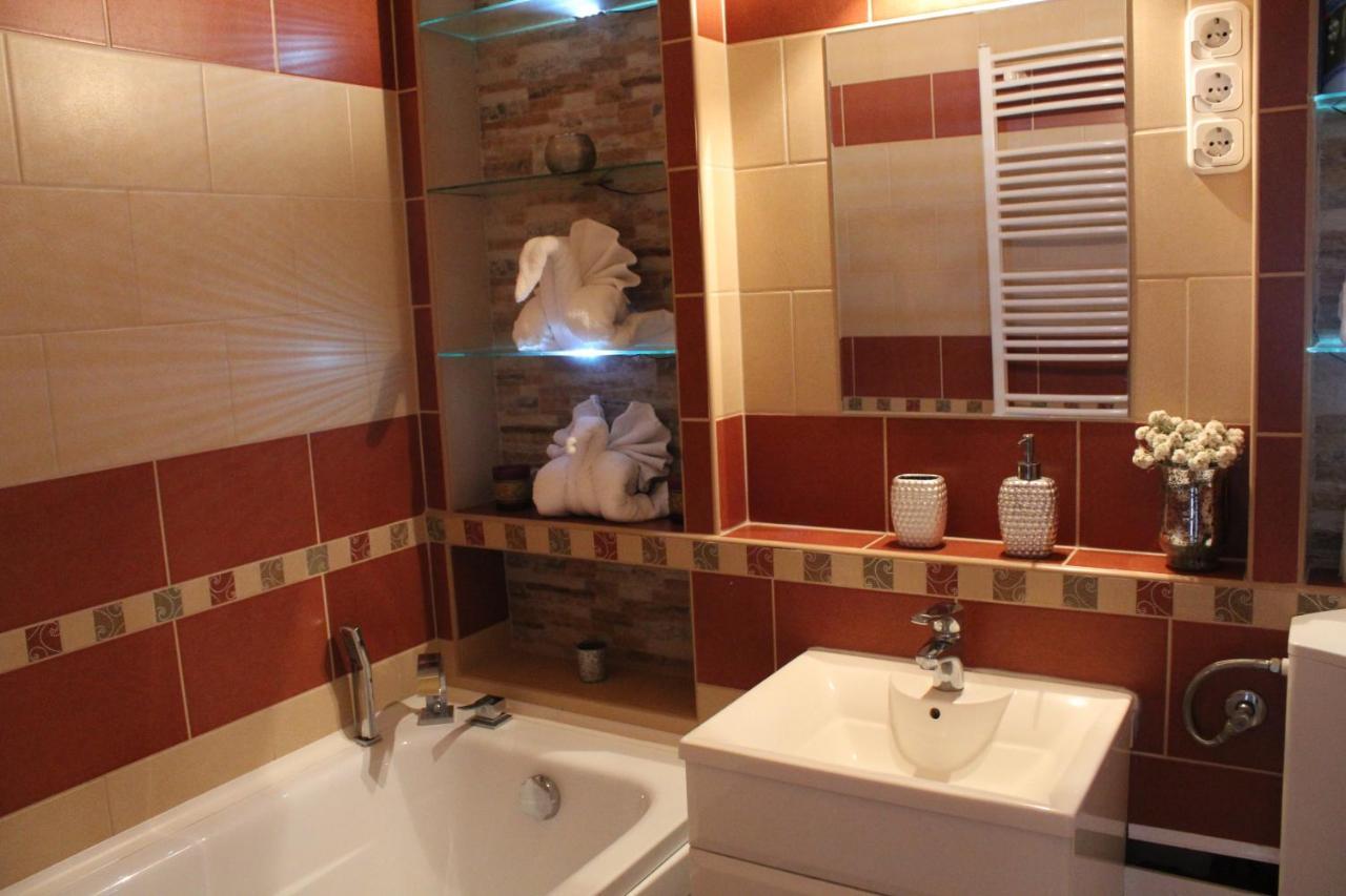 Sunny House Apartman Szeged Exterior photo